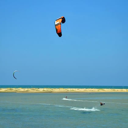 Sri Lanka Kite Boarding Packages