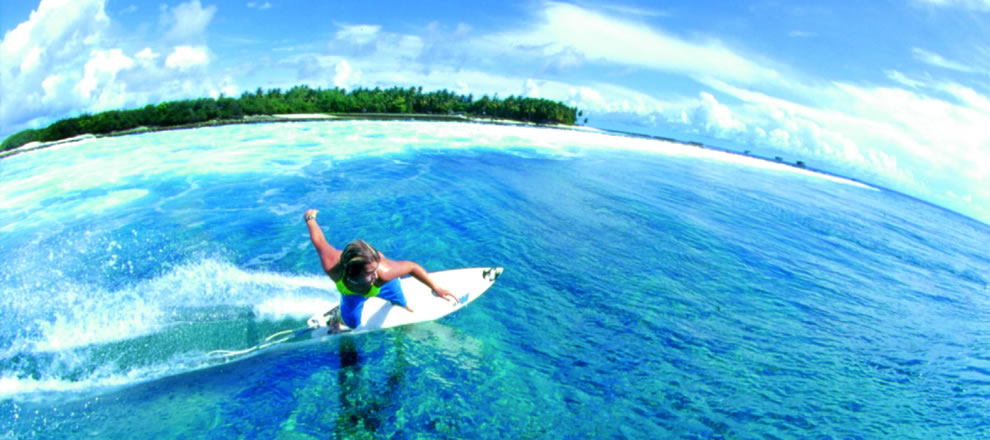 maldives-surfing